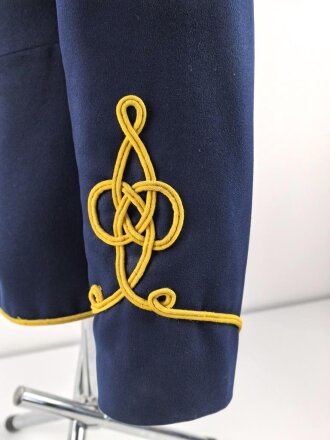 Preußen, Attila für Mannschaften im Husaren Regiment " König Wilhelm I." Nr. 7. farbfrisches Eigentumstück in gutem Gesamtzustand