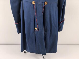 Bayern, Überrock / Mantel für einen Offizier im 6. Infanterie Regiment Kaiser Wilhelm, König von Preussen. Getragenes Eigentumstück mit Altersspuren, ungereinigt