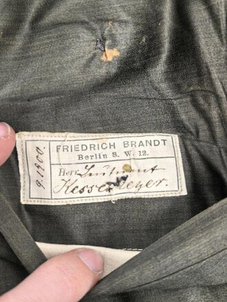 Bayern, Überrock / Mantel für einen Offizier im 6. Infanterie Regiment Kaiser Wilhelm, König von Preussen. Getragenes Eigentumstück mit Altersspuren, ungereinigt