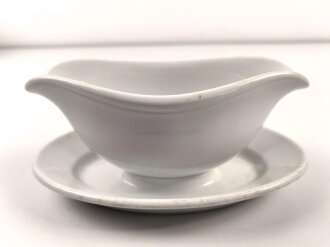 Heer, Kantinenporzellan Sauciere, Hersteller H & C Selb Bavaria Heinrich 1939. Gesamtlänge 25cm, gebraucht