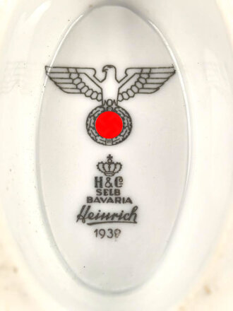 Heer, Kantinenporzellan Sauciere, Hersteller H & C Selb Bavaria Heinrich 1939. Gesamtlänge 25cm, gebraucht