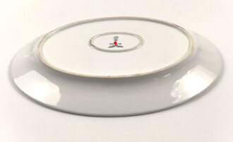 Luftwaffe, Kantinenporzellan, große Vorlegeplatte, Gesamtlänge 41cm, Hersteller Bavaria 1942. Gebraucht