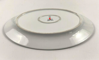 Luftwaffe, Kantinenporzellan, große Vorlegeplatte, Gesamtlänge 41cm, Hersteller Bavaria 1942. Gebraucht