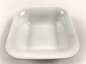 Heer, Kantinenporzellan große, eckige Schale, Kantenlänge 26cm, Hersteller Hutschenreuther Hohenberg Germany 1936. Gebraucht
