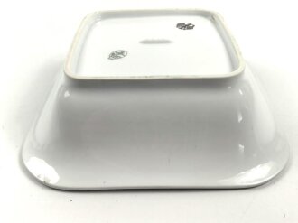 Heer, Kantinenporzellan große, eckige Schale, Kantenlänge 26cm, Hersteller Hutschenreuther Hohenberg Germany 1936. Gebraucht