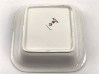 Heer, Kantinenporzellan große, eckige Schale, Kantenlänge 26cm, Hersteller Rosenthal Selb Germany 1942. Gebraucht