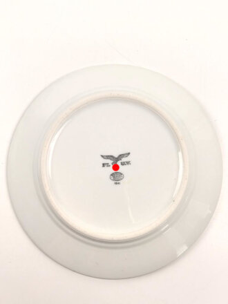 Luftwaffe, Kantinenporzellan flacher Teller, Durchmesser 23cm, Hersteller Bauscher Weiden 1939. Gebraucht.