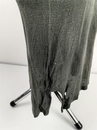 Vorschriftsmäßiges Feldhemd für Angehörige des Heeres. Getragenes Stück. Ausführung in grüngrau