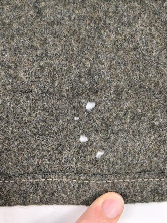 Heer, Feldbluse für Mannschaften Modell 1944. Getragenes Stück , die Effekten original vernäht