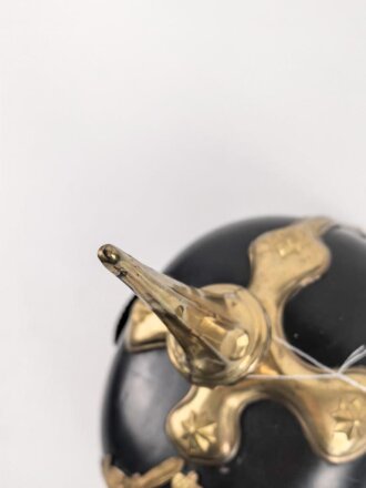 Hessen, Pickelhaube für Offiziere . Neuzeitliche Sammleranfertigung, Kopfgrösse gemessen 58