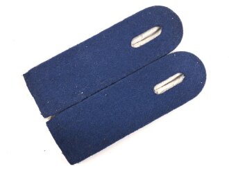 Heer, Paar Schulterstücke für einen Sanitätsoffizier, Länge etwa 10,5cm