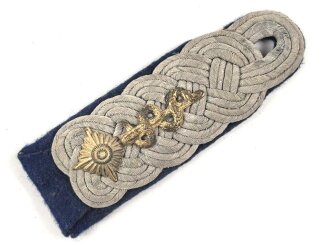 Heer, einzelnes Schulterstück für einen Sanitätsoffizier, Länge etwa 10,5cm