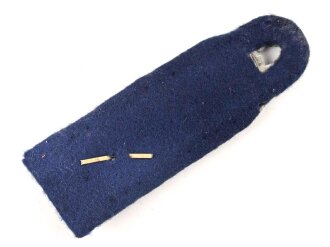Heer, einzelnes Schulterstück für einen Sanitätsoffizier, Länge etwa 10,5cm