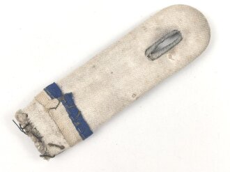 Heer,  Einzelnes  Schulterstück für einen Leutnant der Infanterie, Länge etwa 11cm, blau/weisser Überschub Originalvernäht