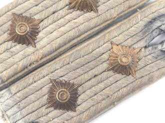 Heer,  Paar  Schulterstücke für einen Hauptmann...