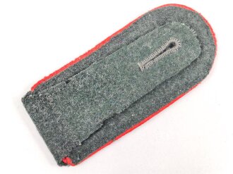 Heer, einzelne Schulterklappe für Mannschaften der Artillerie, Länge etwa 11,5cm