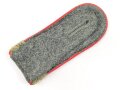 Heer, einzelne Schulterklappe für Mannschaften der Artillerie, Länge etwa 10,5cm