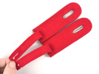 Heer, Paar Schulterstücke für einen Leutnant der Artillerie, Länge etwa 10,5cm