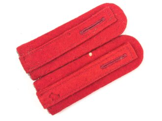 Heer, Paar Schulterstücke für einen Leutnant der Artillerie, Länge etwa 11cm