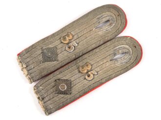 Heer, Paar Schulterstücke für einen Oberleutnant im Artillerie Regiment 35, Länge etwa 11,5cm