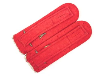 Heer, Paar Schulterstücke für einen Oberleutnant im Artillerie Regiment 60, Länge etwa 10cm