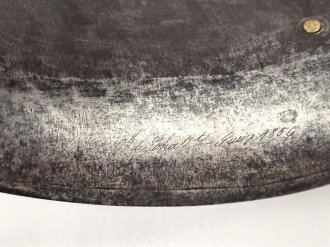 Frankreich, eiserner Kürass. Die Brust datiert 1856, der Rücken 1875. Der Bauchgurt sowie die beiden Lederunterfutter für die Ketten ergänzt. gereinigt, guter Gesamtzustand