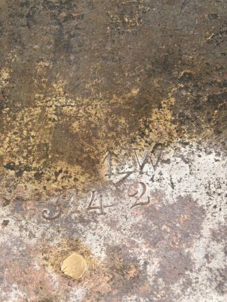 Preußen, eiserner Kürass für Mannschaften, Modell 1845. Kammerstück des Kürassier-Regiment „Herzog Friedrich Eugen von Württemberg“ (Westpreußisches) Nr. 5. Gereinigt, leicht überarbeitet, guter Gesamtzustand