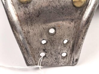 Eiserner Kürassrücken für Mannschaften,die Stempelung für mich nicht eindeutig zuzuordnen, gereinigtes Stück