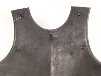 Eiserne Kürassbrust für Mannschaften, die Stempelung für mich nicht eindeutig zuzuordnen, guter Gesamtzustand