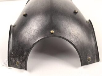 Eiserne Kürassbrust für Mannschaften, die Stempelung für mich nicht eindeutig zuzuordnen, guter Gesamtzustand