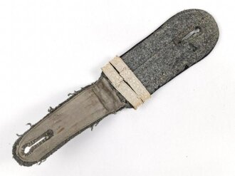 Heer, einzelne Schulterklappe für Mannschaften der Pioniere. Länge etwa 11,5cm
