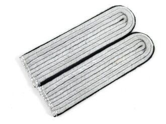 Heer, Paar Schulterstücke  für einen Leutnant...