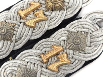 Heer, Paar Schulterstücke  für einen Oberst im Pionier Regiment 17, Länge des gekürzten Stückes  knapp 11cm