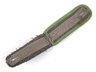 Heer, einzelne Schulterklappe für Mannschaften der Panzergrenadiere, Länge etwa 12cm