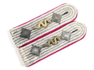 Heer, Paar Schulterstücke für einen Stabsveterinär, Länge etwa 11cm