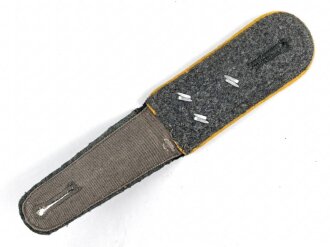 Heer, einzelne Schulterklappe für einen Stabsfeldwebel der Kavallerie, Länge etwa 11cm