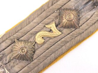 Heer, einzelnes Schulterstück für einen...