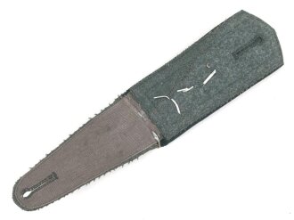 Heer, einzelne Schulterklappe für einen Feldwebel einer Beobachtungsabteilung,  frühe Ausführung ohne Paspelierung. Länge etwa 13cm