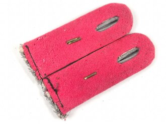 Heer, Paar Schulterstücke für einen Leutnant im Panzer Regiment 1. Länge etwa 10,5cm