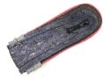 Heer, einzelne Schulterklappe für einen Unteroffiziersanwärter der Panzertruppe. Länge etwa 11,5cm