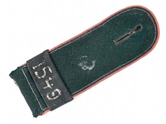 Heer, einzelne Schulterklappe für Mannschaften in der Panzerjäger Abteilung 1549. Länge etwa 12cm