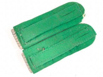Heer, Paar Schulterstücke für einen Oberleutnant der  Gebirgsjäger . Länge etwa 11cm