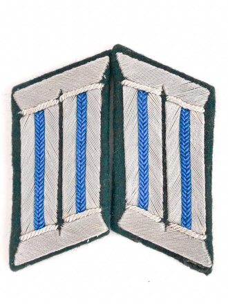 Heer, Paar Kragenspiegel für einen Offizier im Sanitätswesen