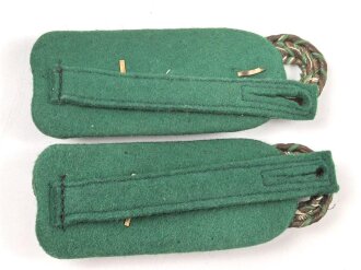 III.Reich, Paar Schulterstücke für einen Justizbeamten und Arzt ?