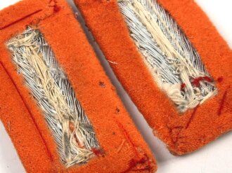 Heer, zwei Ärmelpatten für einen Waffenrock der Feldgendarmerie oder Wehrersatzwesen