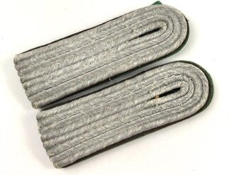 Polizei III.Reich, Paar Schulterstücke für einen Leutnant der Schutzpolizei