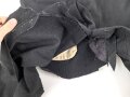 Kaiserreich, schwarze Uniformhose, Eigentumstück, ein Hosenbein zerrissen. Ungereinigt