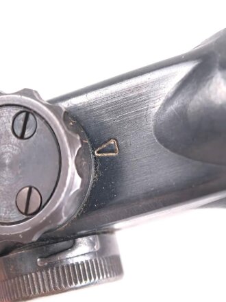 Zielfernrohr ZF 4 Wehrmacht. Hersteller ddx. Klare Durchsicht , Absehen deutlich, Verstellung gängig. Sehr guter Gesamtzustand