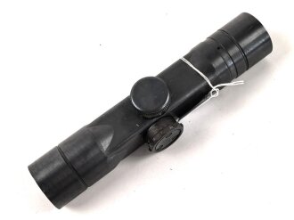 Zielfernrohr ZF 4 Wehrmacht. Hersteller dow. Klare Durchsicht , Absehen deutlich, Verstellung oben gängig, seitliche sitzt fest. Sehr guter Gesamtzustand