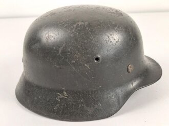 Stahlhelm Modell 1940 für Angehörige des Heeres. In allen Teilen originales und zusammengehöriges Stück, Hersteller ET64